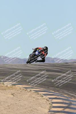 media/Dec-07-2025-CVMA (Sun) [[3e7d2de5dc]]/Race 7-Formula Lightweight Twins Shootout/